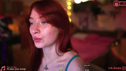 Snapshot of suk_ki chatting on February 13, 2025, 5:16 am Lika ginger Jessy blond online show from February 13, 2025, 5:16 am