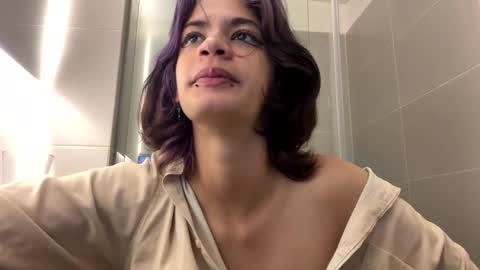 Suku Ren online show from October 3, 2025, 6:05 pm