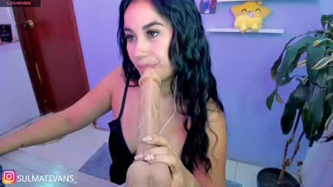 Snapshot of sulmatevans_ chatting on July 15, 2026, 6:40 am Diana online show from July 15, 2026, 6:40 am