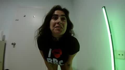 Mary Lana online show from December 1, 2025, 4:23 pm