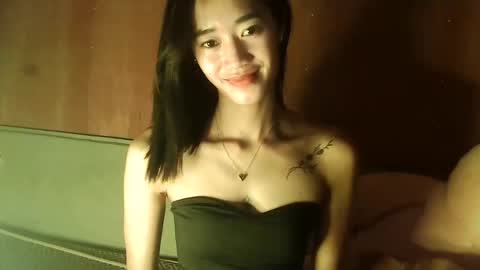 Snapshot of sultrygirl69 chatting on April 13, 2026, 6:52 am ANNA online show from April 13, 2026, 6:52 am