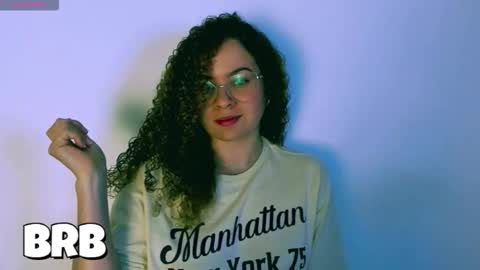 Snapshot of sultrysecrets_ chatting on February 15, 2026, 7:43 pm Ann online show from February 15, 2026, 7:43 pm