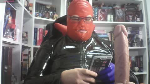 Sumisolatex online show from January 12, 2026, 2:44 pm