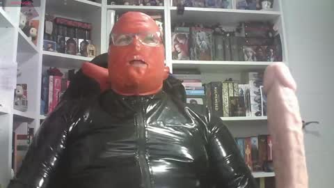 Sumisolatex online show from April 9, 2026, 6:46 pm