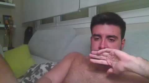 summer_heat online show from September 26, 2025, 8:57 pm