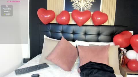 Summer online show from February 19, 2025, 10:45 am