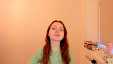 Summer Preston online show from January 18, 2025, 10:06 am