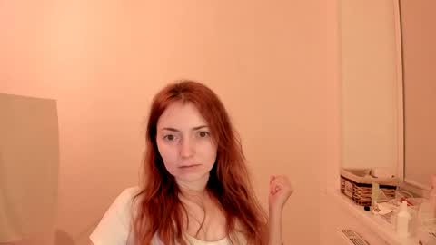 Summer Preston online show from February 24, 2025, 4:05 am