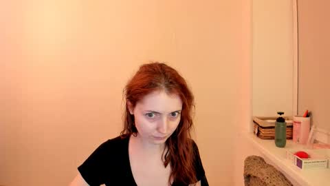 Summer Preston online show from October 6, 2025, 2:09 am