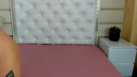 Snapshot of summer_quinn_ chatting on December 12, 2024, 5:52 am Deea online show from December 12, 2024, 5:52 am