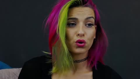 Snapshot of summer_quinn_ chatting on January 16, 2025, 9:05 am Deea online show from January 16, 2025, 9:05 am