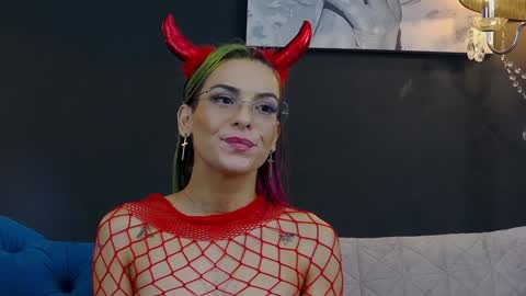 Snapshot of summer_quinn_ chatting on January 22, 2025, 12:17 pm Deea online show from January 22, 2025, 12:17 pm