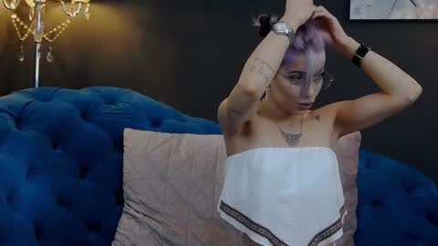 Snapshot of summer_quinn_ chatting on February 4, 2025, 9:49 am Deea online show from February 4, 2025, 9:49 am