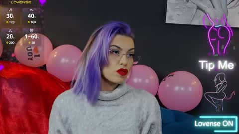 Snapshot of summer_quinn_ chatting on February 19, 2025, 6:55 am Deea online show from February 19, 2025, 6:55 am