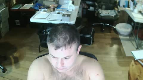 Snapshot of summerfun35 chatting on December 23, 2024, 2:56 am cincyguy online show from December 23, 2024, 2:56 am