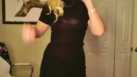 Snapshot of summerishotter chatting on February 3, 2026, 8:14 pm Amber online show from February 3, 2026, 8:14 pm