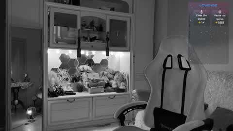 Miss Nelly online show from February 25, 2025, 2:36 am