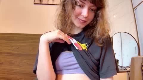 luna online show from October 26, 2025, 2:06 am