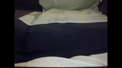 Snapshot of sunboat chatting on October 4, 2025, 4:38 pm Sunboat online show from October 4, 2025, 4:38 pm