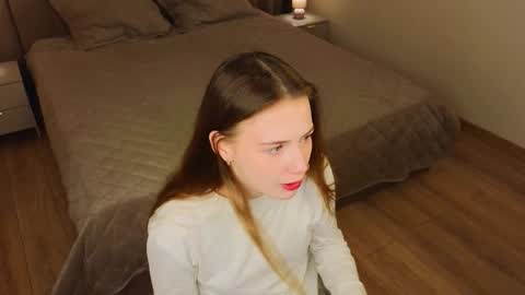 Snapshot of sundayferrigno chatting on December 15, 2025, 4:06 am Angella online show from December 15, 2025, 4:06 am