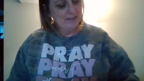 Sunflower online show from November 14, 2025, 9:13 pm