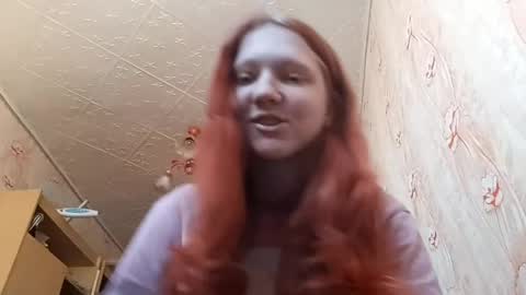 Snapshot of sungpiggott chatting on May 5, 2026, 9:39 am sungpiggott online show from May 5, 2026, 9:39 am