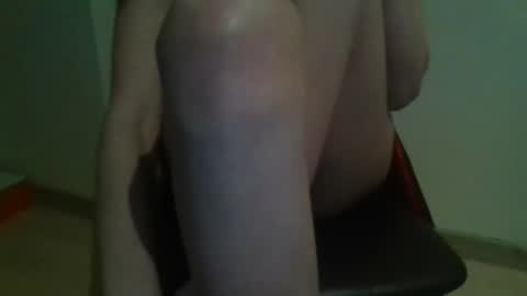 Snapshot of suni_bitch chatting on January 17, 2026, 3:28 pm suni online show from January 17, 2026, 3:28 pm