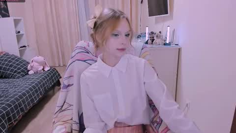 sunkissedsin online show from December 13, 2025, 11:32 pm