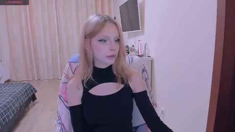 sunkissedsin online show from December 19, 2025, 2:18 am