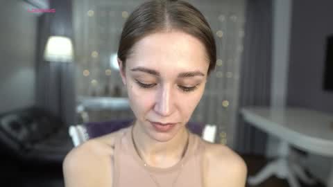 Kate online show from March 10, 2025, 6:34 pm