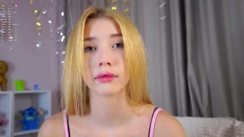 Lily online show from January 17, 2026, 3:28 pm