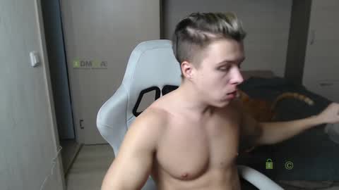 Snapshot of sunny1girl chatting on February 13, 2025, 4:28 pm Alice and Sergey online show from February 13, 2025, 4:28 pm