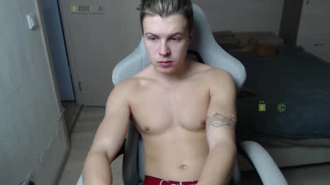 Snapshot of sunny1girl chatting on February 14, 2025, 7:59 am Alice and Sergey online show from February 14, 2025, 7:59 am