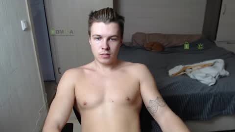 Snapshot of sunny1girl chatting on February 24, 2025, 1:31 pm Alice and Sergey online show from February 24, 2025, 1:31 pm