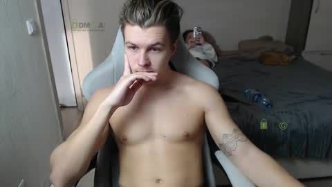 Snapshot of sunny1girl chatting on February 25, 2025, 8:58 am Alice and Sergey online show from February 25, 2025, 8:58 am