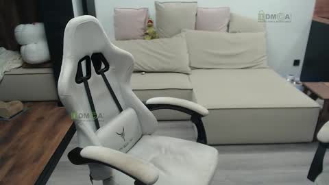 Snapshot of sunny1girl chatting on November 16, 2025, 2:11 pm Alice and Sergey online show from November 16, 2025, 2:11 pm