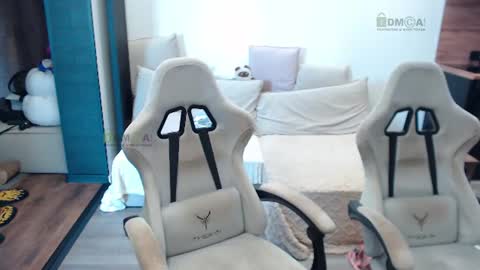 Alice and Sergey online show from August 1, 2026, 7:51 am