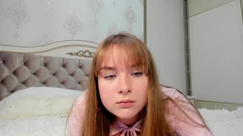 Vanessa online show from April 1, 2026, 6:36 am