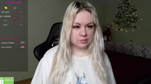 sunny mood online show from December 23, 2024, 7:20 pm