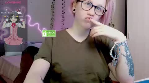 sunny mood online show from February 18, 2025, 12:28 pm