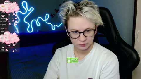 sunny mood online show from December 3, 2025, 5:37 am