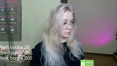Snapshot of sunny_mood chatting on June 24, 2026, 7:46 pm sunny mood online show from June 24, 2026, 7:46 pm