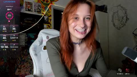 Snapshot of sunny_mouse chatting on December 10, 2024, 4:49 pm Sunny online show from December 10, 2024, 4:49 pm