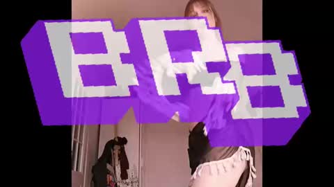 Snapshot of sunny_mouse chatting on March 5, 2025, 7:27 pm Sunny online show from March 5, 2025, 7:27 pm