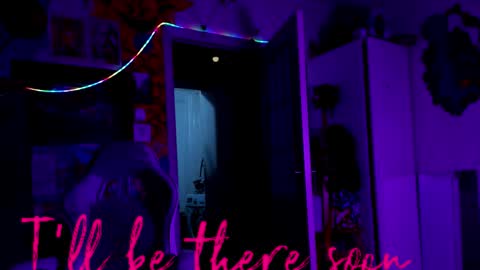 Snapshot of sunny_mouse chatting on September 11, 2025, 5:02 pm Sunny online show from September 11, 2025, 5:02 pm