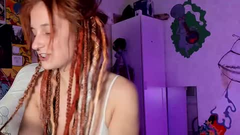 Snapshot of sunny_mouse chatting on September 26, 2025, 4:22 pm Sunny online show from September 26, 2025, 4:22 pm