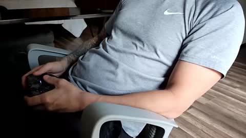 Snapshot of sunny_valentine chatting on October 12, 2025, 12:48 pm sunny valentine online show from October 12, 2025, 12:48 pm