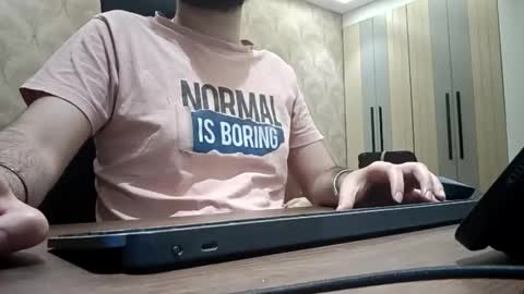 Snapshot of sunnyleonekafan69 chatting on February 25, 2026, 10:03 am sunnyleonekafan69 online show from February 25, 2026, 10:03 am