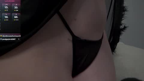 Snapshot of sunnypeachx chatting on November 24, 2025, 3:17 am Sunny online show from November 24, 2025, 3:17 am