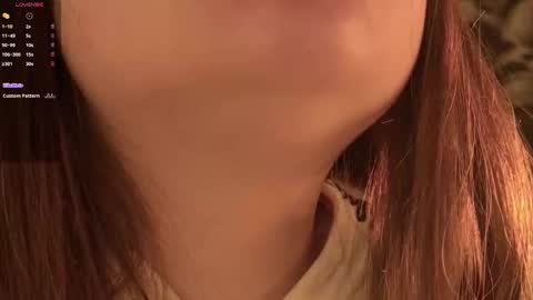 Snapshot of sunnyrisha chatting on December 23, 2025, 5:16 am Risha online show from December 23, 2025, 5:16 am